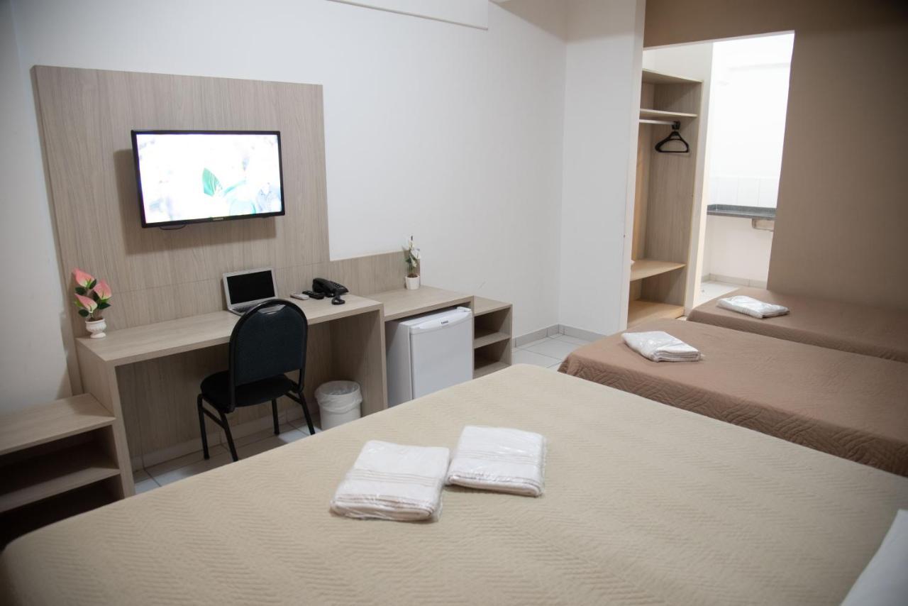 Getullio Hotel Cuiabá Eksteriør billede