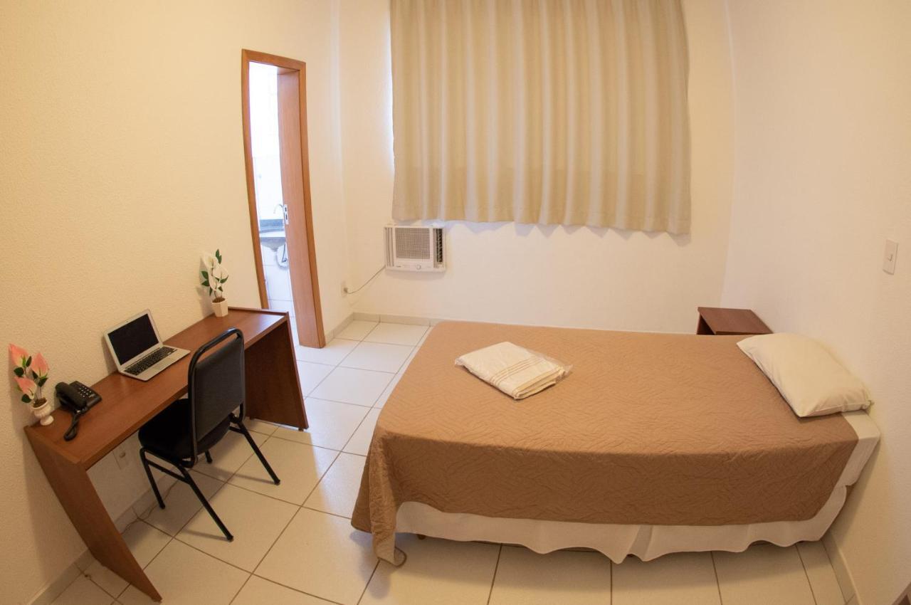 Getullio Hotel Cuiabá Eksteriør billede